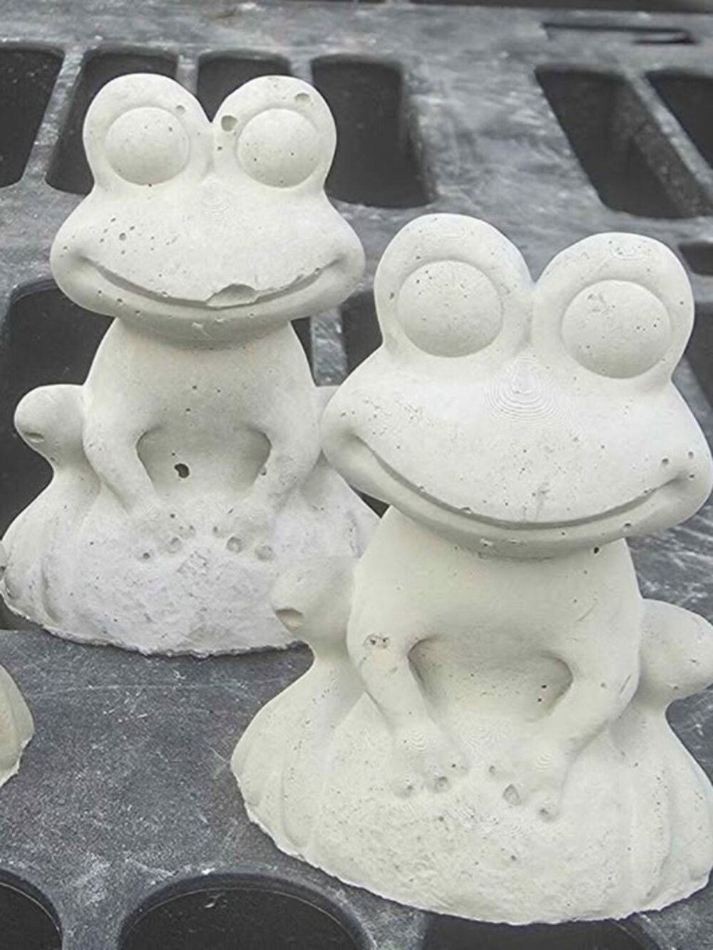 Concrete FROG home garden yard patio
